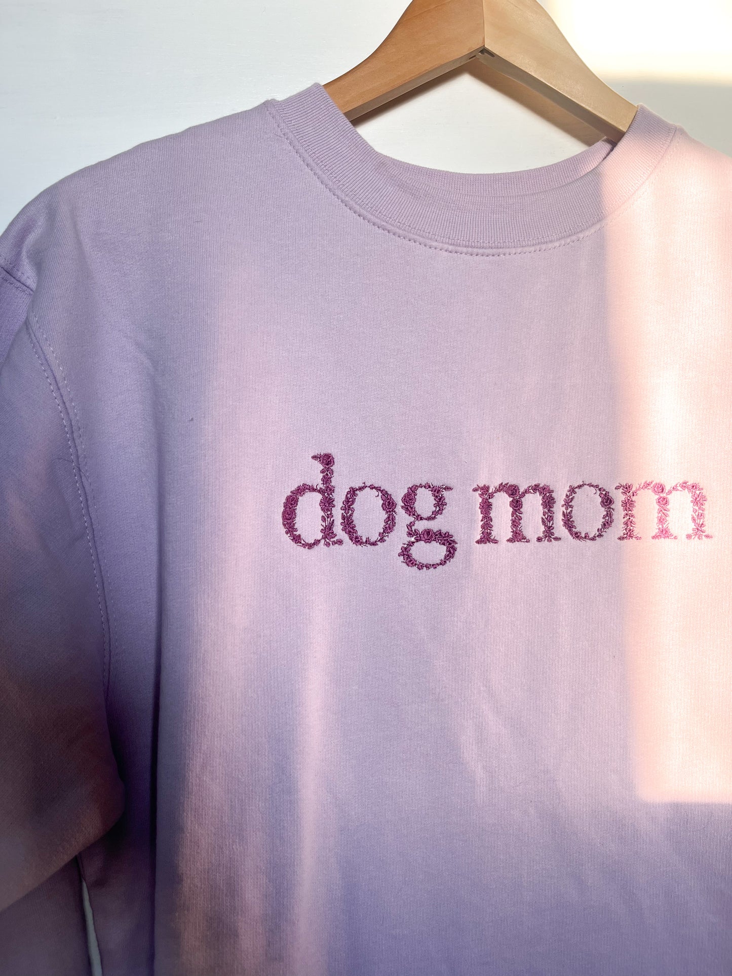 Dog/Cat Mom Floral Embroidered Sweatshirt