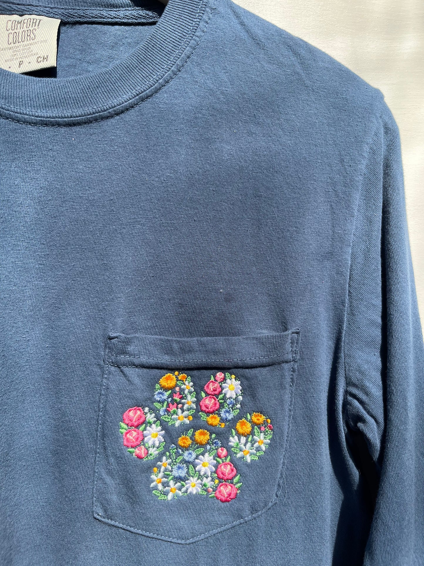 Floral Paw Print Embroidered Pocket Long Sleeve