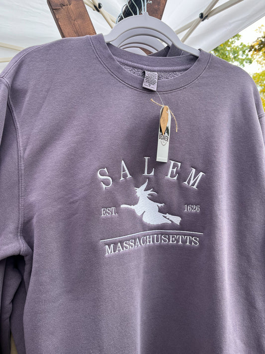 Salem Massachusette Embroidered Sweatshirt